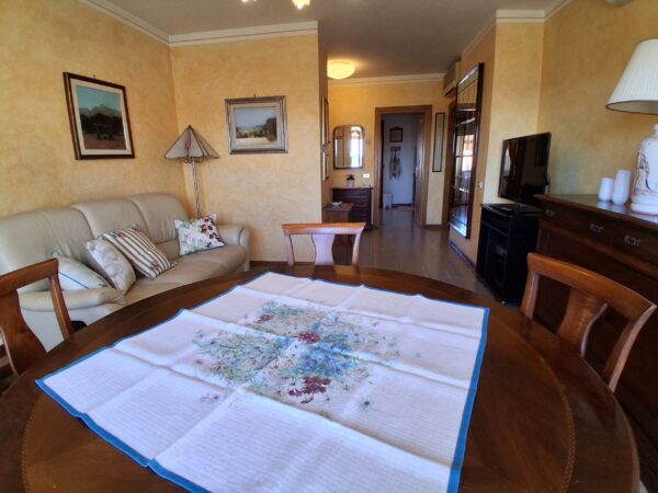 Appartamento via Pisana 31, Lucca