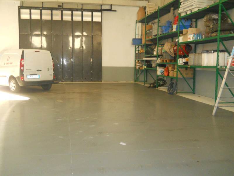 Immagine per Industriale in vendita a Lucca via Delle Città Gemelle