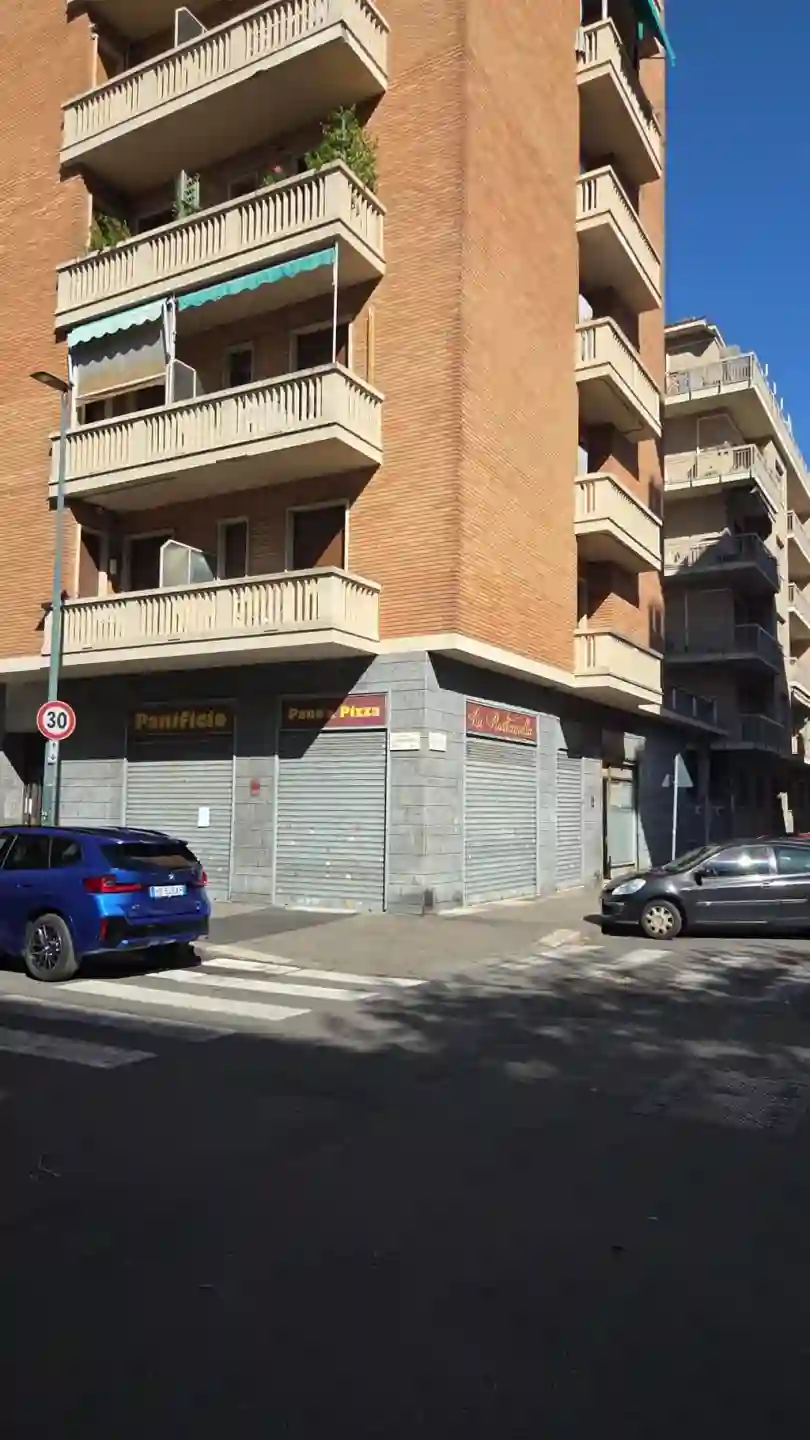 Immagine per Negozio in vendita a Torino VIA MOSCA 12