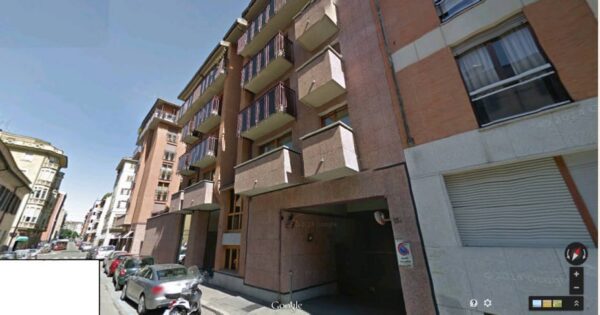 Box via Cellini, Torino
