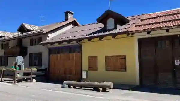Appartamento via Bouvier, Cesana Torinese