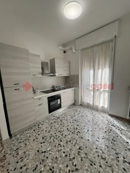 Appartamento via Badile 1, Verona