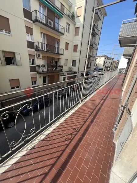 Appartamento via Badile 1, Verona