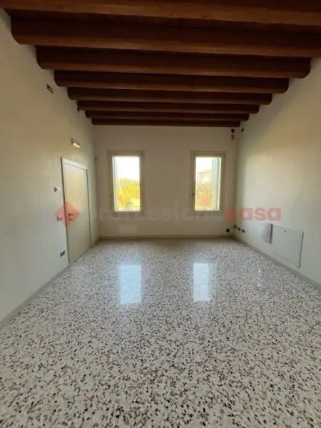 Appartamento via Re Di Puglie 2, Stra