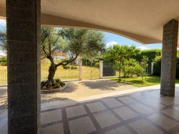 Villa strada Pianezza, San Gillio