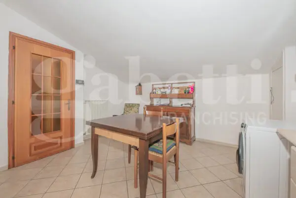 Appartamento via Borgata Tunin 30, Giaveno