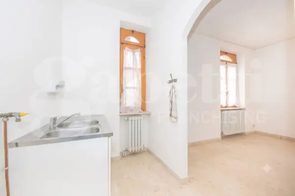 Immagine per Palazzo in vendita a Giaveno via Borgata Tunin 30