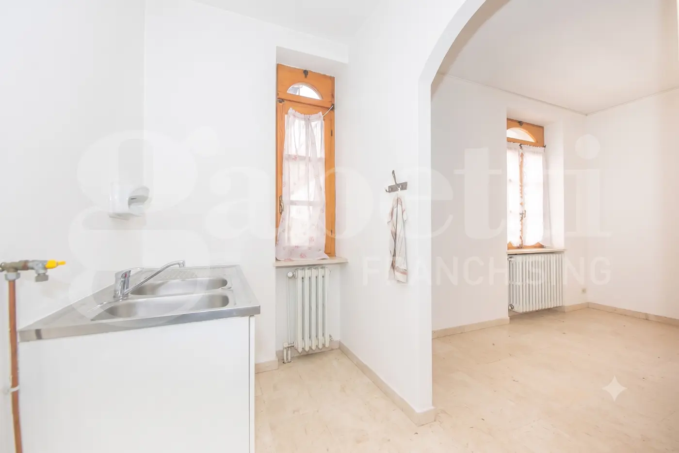 Immagine per Palazzo in vendita a Giaveno via Borgata Tunin 30