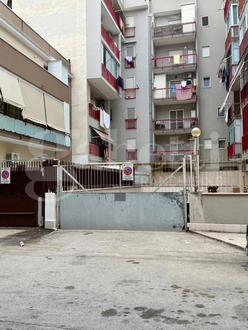 Immagine per Box in vendita a Barletta via Generale Vaccari