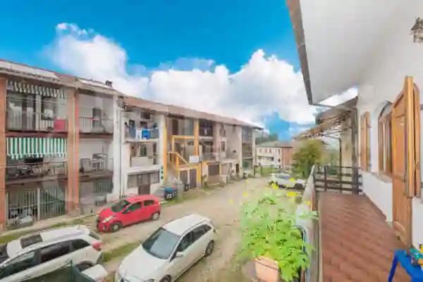 Appartamento via Borgata Tunin 30, Giaveno
