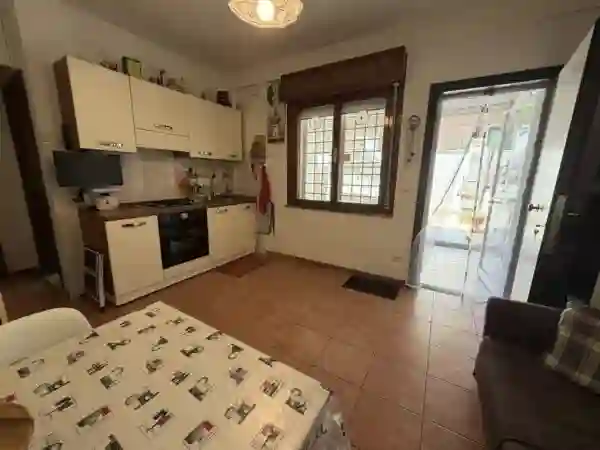 Appartamento via Domenico De Santis 58, Cerveteri