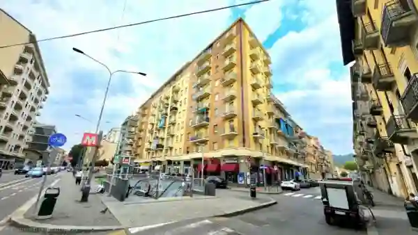 Appartamento via Nizza 209, Torino