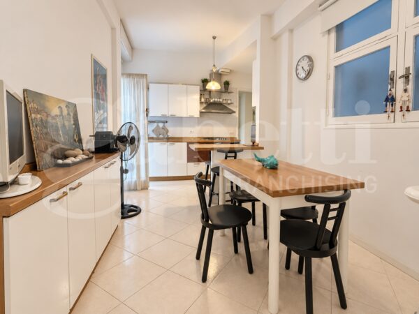 Appartamento via Privata Fratelli Asquasciati, Sanremo