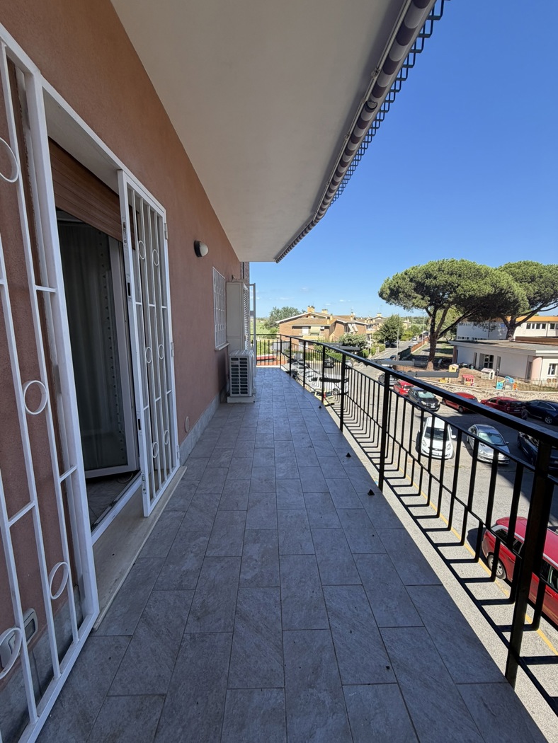 Immagine per Appartamento in affitto a Ladispoli via Palo Laziale 53