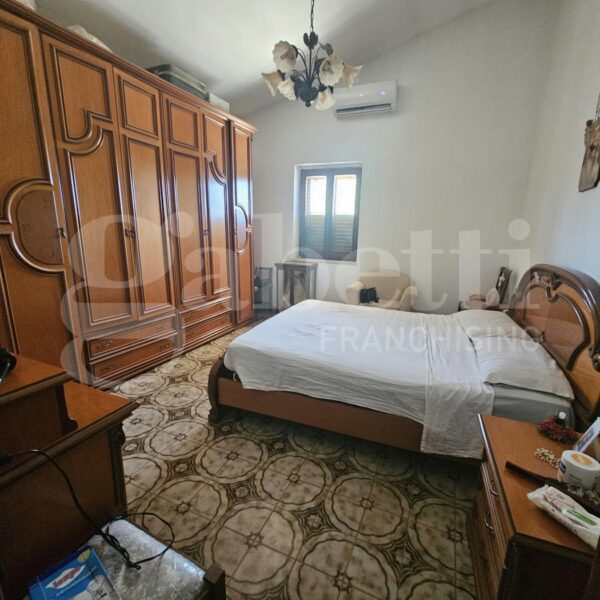 Villa via Santa Catrina 12, Scalea