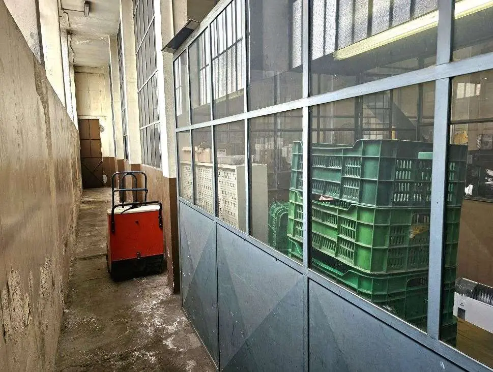 Immagine per Magazzino in vendita a Torino via Gino Capponi 20