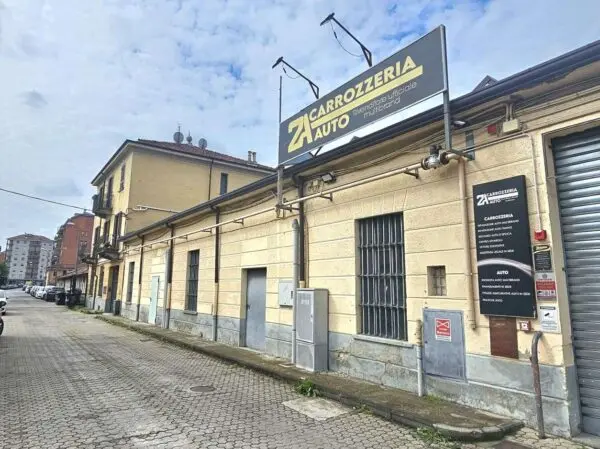 Capannone via Lucento 81, Torino