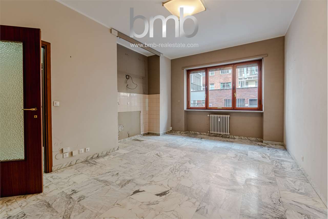 Immagine per Appartamento in vendita a Torino via Antonio Canova 43