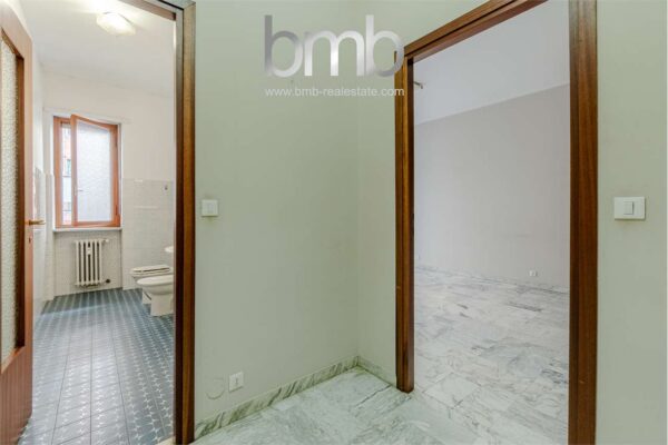 Immagine per Appartamento in vendita a Torino via Antonio Canova 43