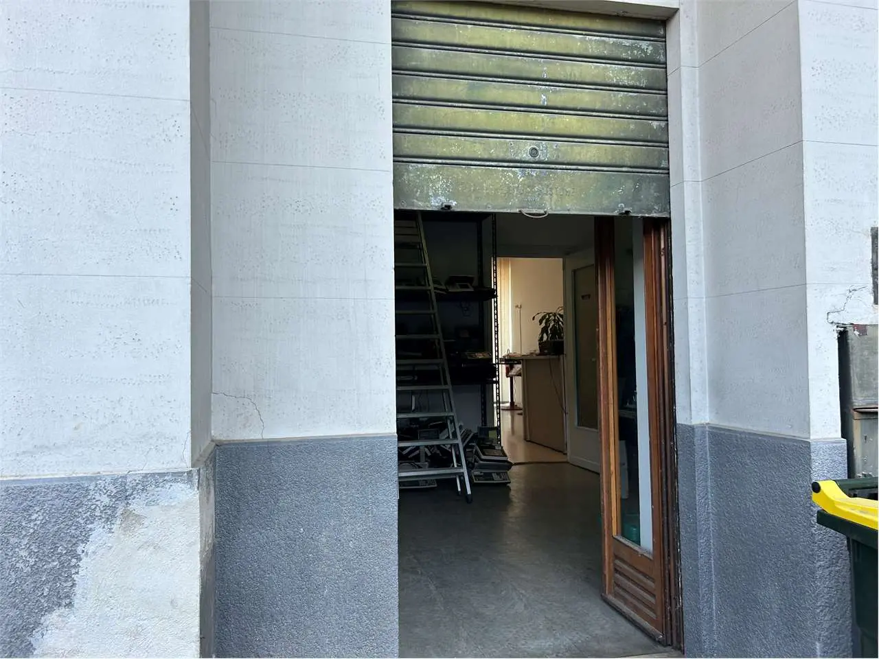Immagine per Negozio in affitto a Torino via Renier 29