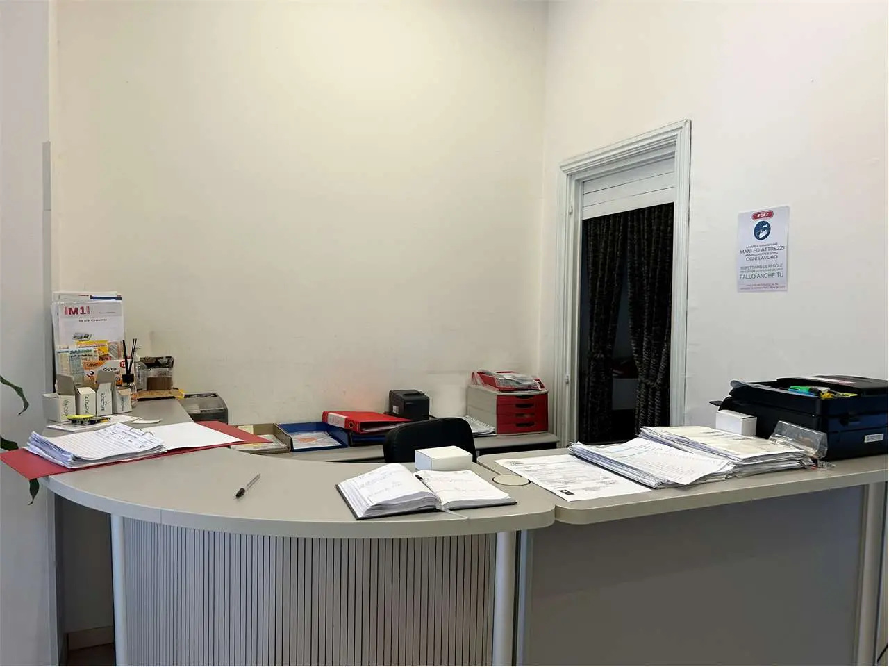 Immagine per Negozio in affitto a Torino via Renier 29