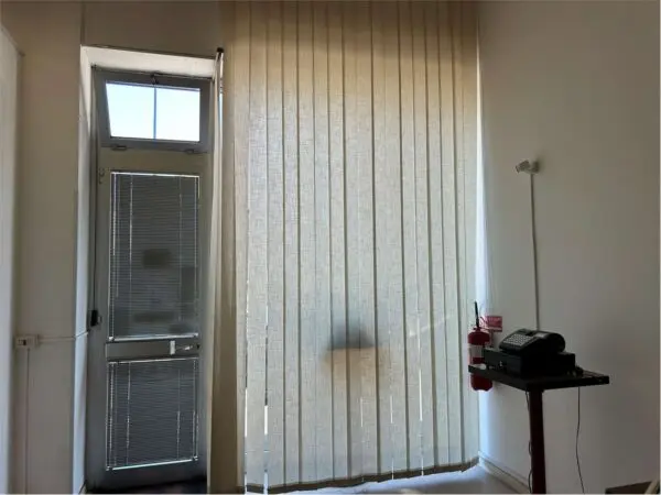 Immagine per Negozio in affitto a Torino via Renier 29