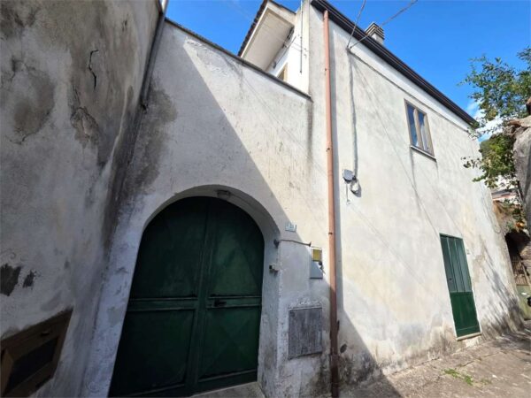 Appartamento Castel Morrone