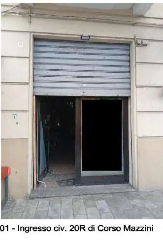 Immagine per Negozio in asta a Savona corso Mazzini 20