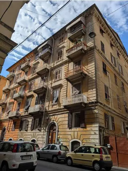 Appartamento via Torino 35, La Spezia