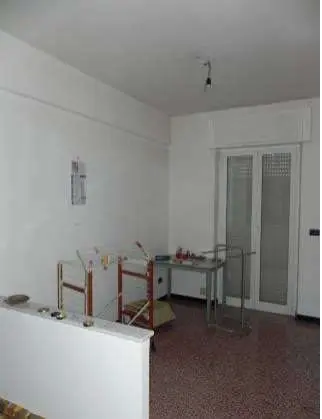 Immagine per Appartamento in asta a Genova via Mantova 35