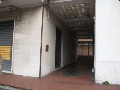 Appartamento via Fratelli Canepa 48, Serra Riccò