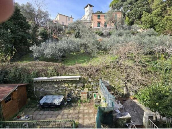 Immagine per Appartamento in asta a Genova via Bedinotti 26