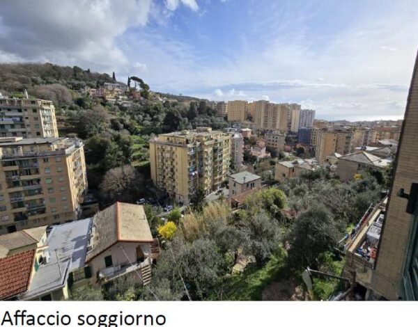 Immagine per Appartamento in asta a Genova via Bedinotti 26