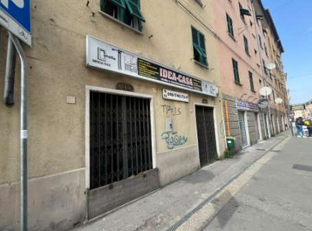 Immagine per Magazzino in asta a Genova via Costa Del Vento 11